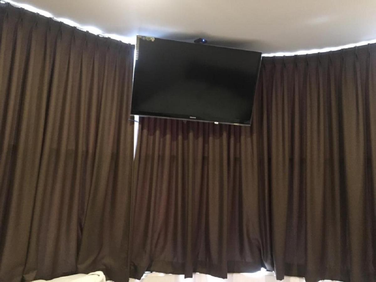 איפוה Anderson Hotel מראה חיצוני תמונה