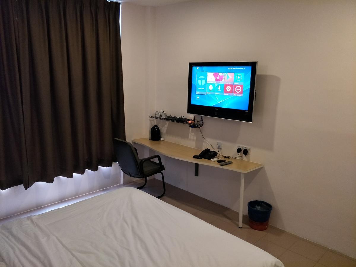 איפוה Anderson Hotel מראה חיצוני תמונה