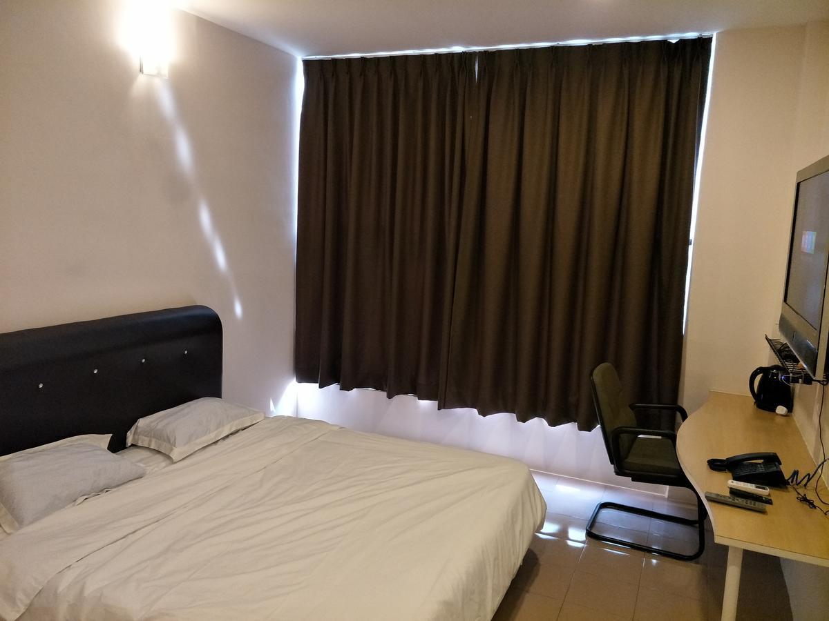 איפוה Anderson Hotel מראה חיצוני תמונה