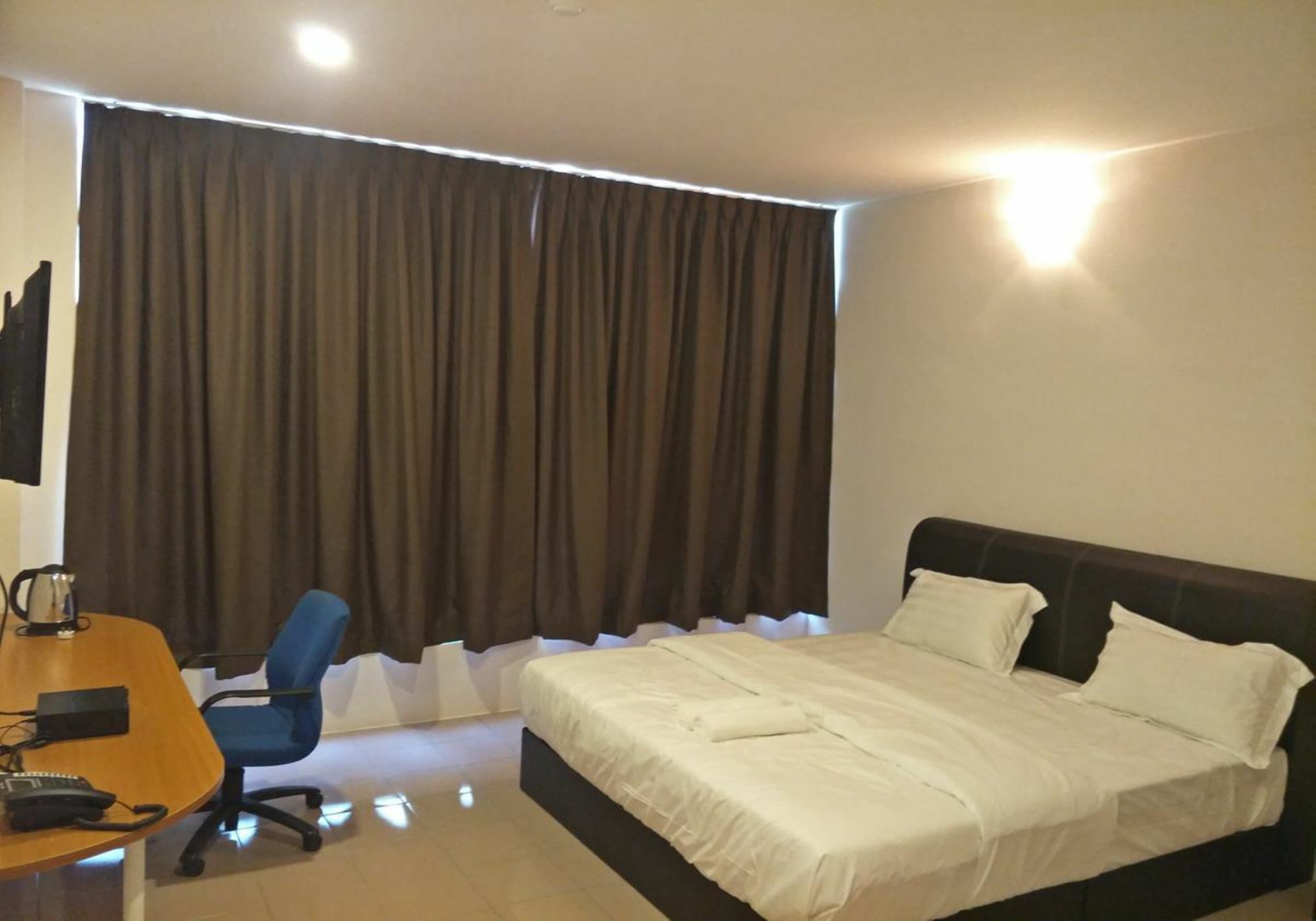 איפוה Anderson Hotel מראה חיצוני תמונה